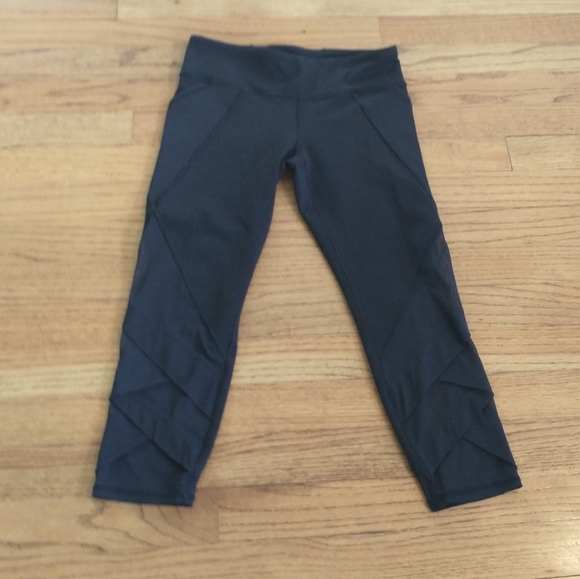 Ivivva (Lululemon)fold on tight crop pants size 12 - Picture 2 of 12